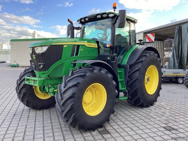 John Deere 6R215 CommandPro/ Garantie bis 06/27 John Deere 6R215 CommandPro/ Garantie bis 06/27