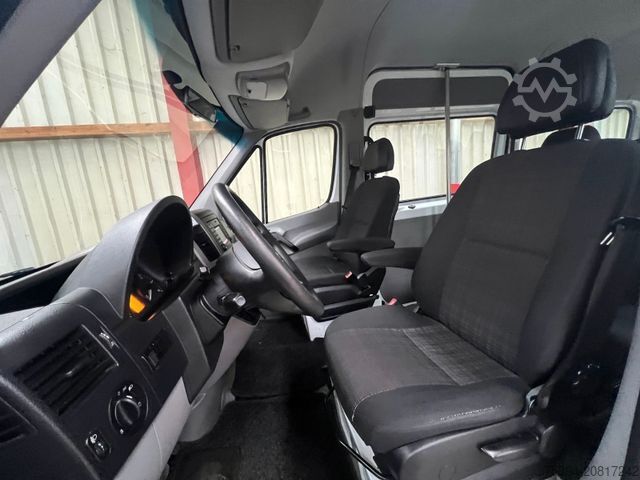 Kleinbus MERCEDES-BENZ Sprinter 213 BlueTEC 9 sitze Klima iebetür
