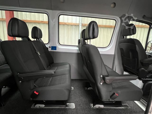 Kleinbus MERCEDES-BENZ Sprinter 213 BlueTEC 9 sitze Klima iebetür