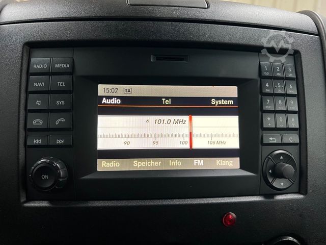 Kleinbus MERCEDES-BENZ Sprinter 213 BlueTEC 9 sitze Klima iebetür