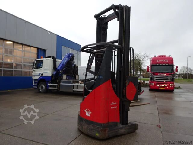 Reachtruck Linde R16X / 1600 kg / Reachtruck / Only for parts!