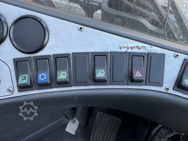 ECF 80 / 9 * NEUE Batterie!! KALMAR ECF 80 / 9  * NEW battery !!