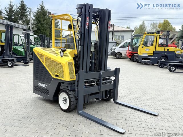 Vierwegestapler Combilift CB4000 TRIPLEX 5200 FREE-LIFT POSITIONER