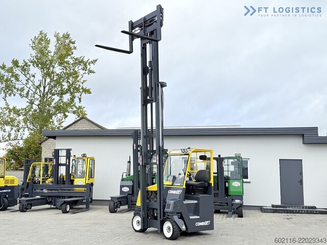 Vierwegestapler Combilift CB4000 TRIPLEX 5200 FREE-LIFT POSITIONER