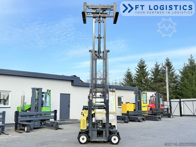 Vierwegestapler Combilift CB3000 GAS TRIPLEX 4900 FREE-LIFT