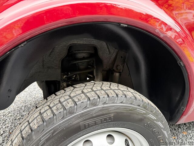 Kehrmaschine Lada Niva 1.7 Schneeschild Winterdienst