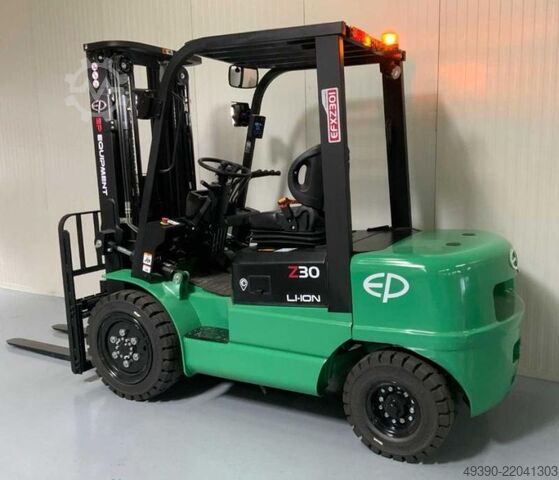 New electric forklift, triplex mast 4800 mm with free lift and side shifter, frontloader, electric f EP EFXZ-301-H - Li-Ion