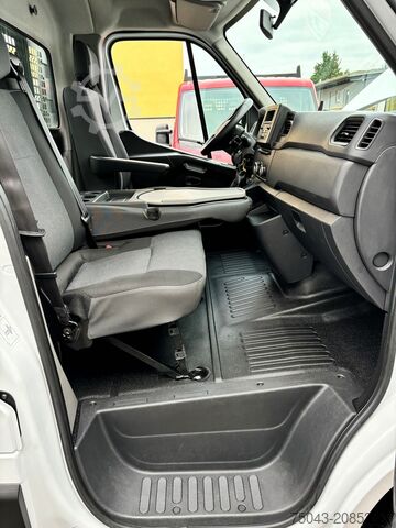 Pick-up van Renault Master 3,5T PritscheL2*Kamera*AHK*1.Hand