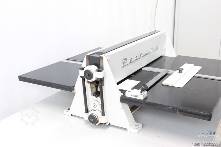 Nut - Perforiermaschine / Creasing - Perforation machine Pernuma 1470H