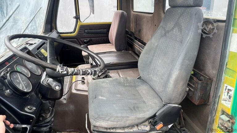 Chassis cab Mercedes-Benz SK 2228 (V8 / GRAND PONT / LAMES / BIG AXLE / B...