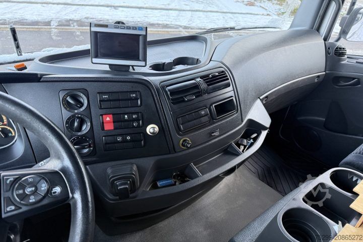 Kühlkoffer-LKW Mercedes-Benz Atego 1021 4x2 Kühlkoffer+HB / Swiss-Vehicle