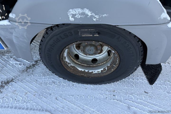 Kühlkoffer-LKW Mercedes-Benz Atego 1022 4x2 Kühlkoffer+HB / Swiss-Vehicle