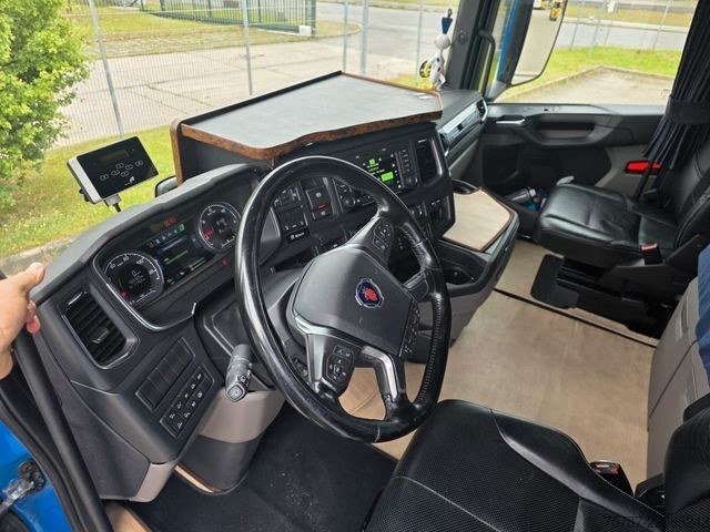 Standard tractor unit SCANIA S540 Kiphydraulik, AlCOA LM, Retarder usw usw