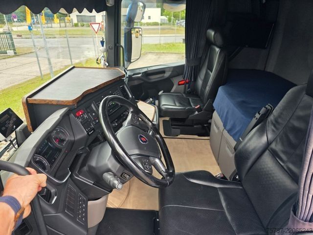 Standard tractor unit SCANIA S540 Kiphydraulik, AlCOA LM, Retarder usw usw
