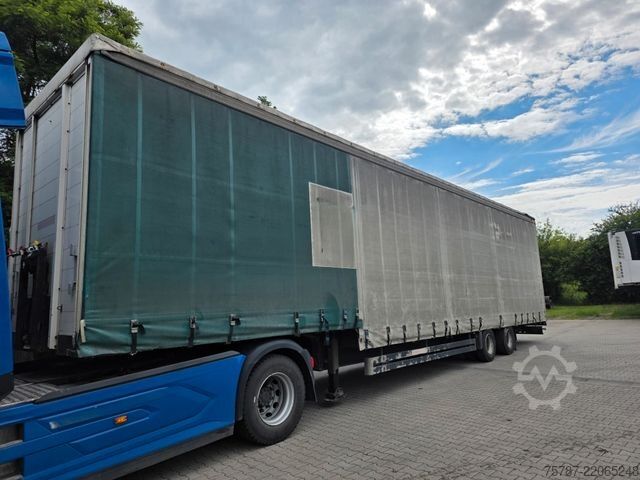 Open semitrailer with tarp SCHWARZMÜLLER Jumbo mit Bordwänden und Schwanenhals