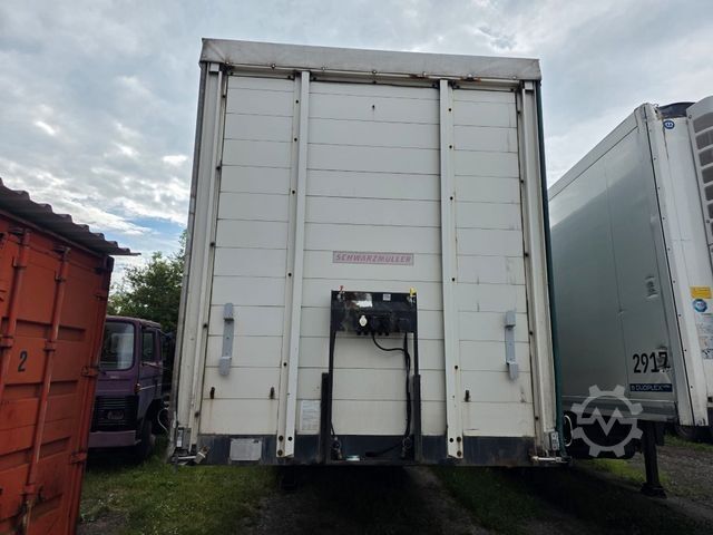 Open semitrailer with tarp SCHWARZMÜLLER Jumbo mit Bordwänden und Schwanenhals