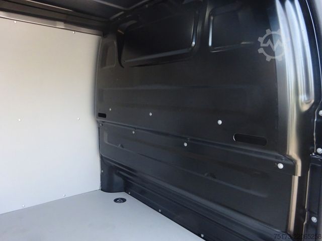 Panel van OPEL Vivaro Kasten 177PS Autm. XL Navi Winter