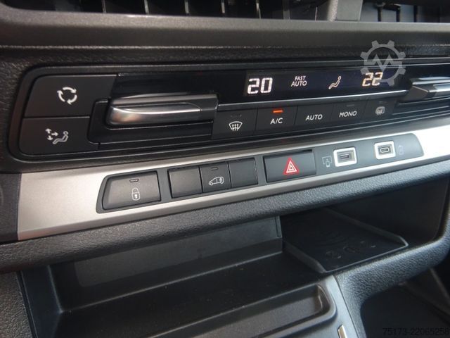 Panel van OPEL Vivaro Kasten 177PS Autm. XL Navi Winter