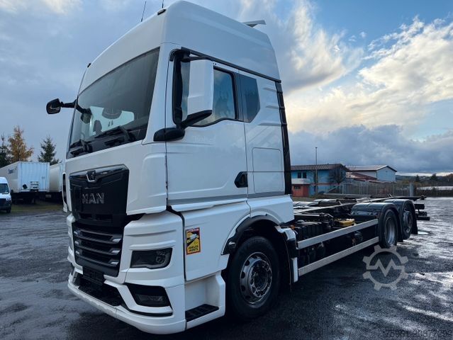 Wechselfahrgestell LKW MAN TGX 26 470 BDF 6x2-2 XXL Container LKW