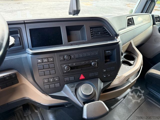 Wechselfahrgestell LKW MAN TGX 26 470 BDF 6x2-2 XXL Container LKW