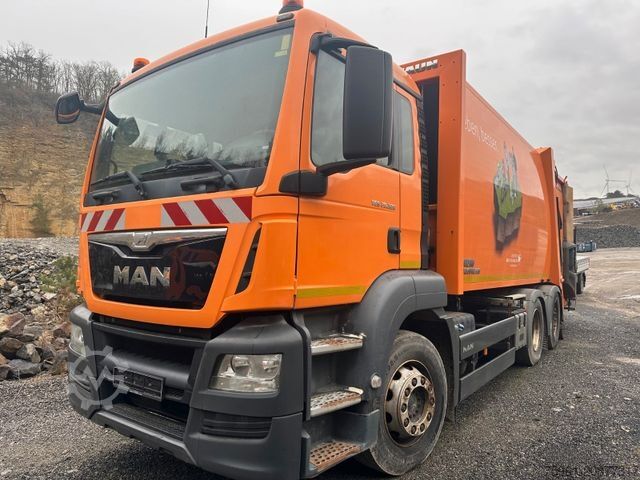 Garbage truck MAN TGS 28.320 6x2-4 BL FAUN VarioPress/ Zöller /24