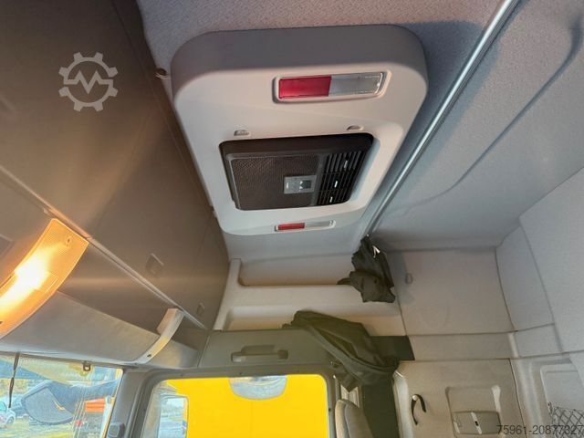 Volumen SZM MAN TGX 18 480 LLS-U XLX/Standklima