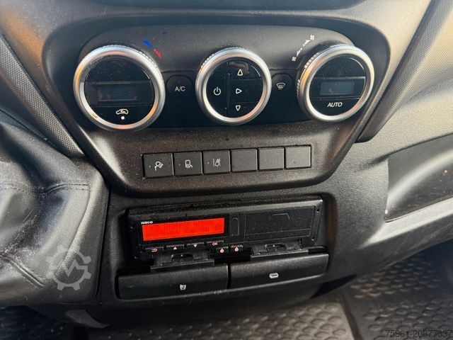 Transporter mit Koffer IVECO Daily 35S21 (35-210) Kastenwagen