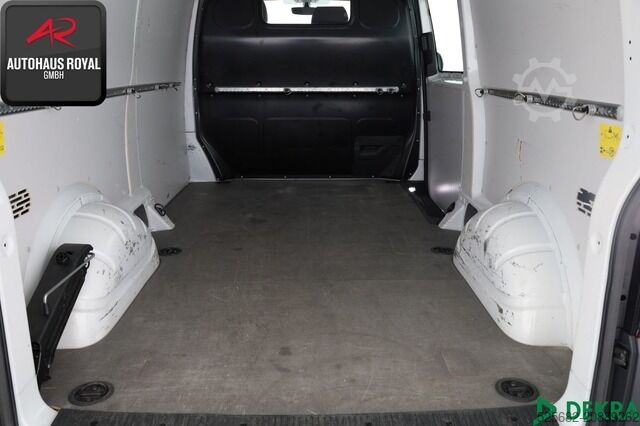 Panel van Volkswagen T6 Transporter T6.1 2.0 TDI KASTEN LANG 3 SITZE