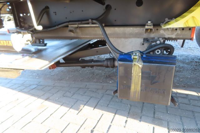 Auflieger mit Pritsche & Plane KRONE 2 Achs Planenauflieger - Ladebordwand