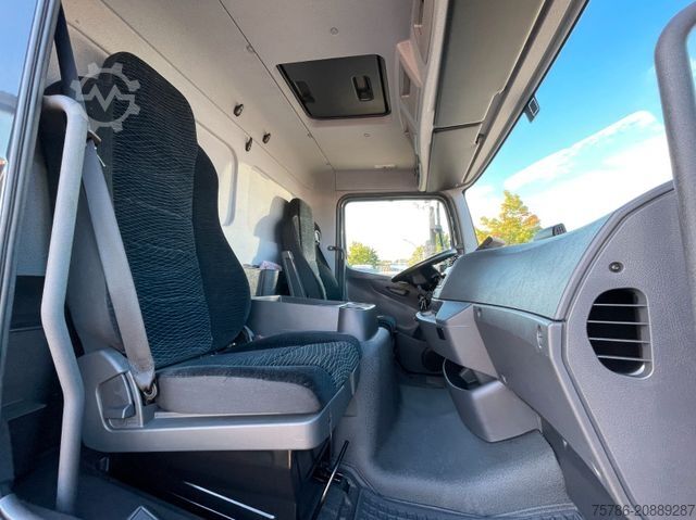 Box van MERCEDES-BENZ Atego 816 L/ 7.20m Koffer/ LBW/ AC/ Standhzg.