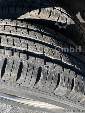 Transporter mit Koffer MERCEDES-BENZ Sprinter II 513, Koffer, LBW, 3 Sitze, 80