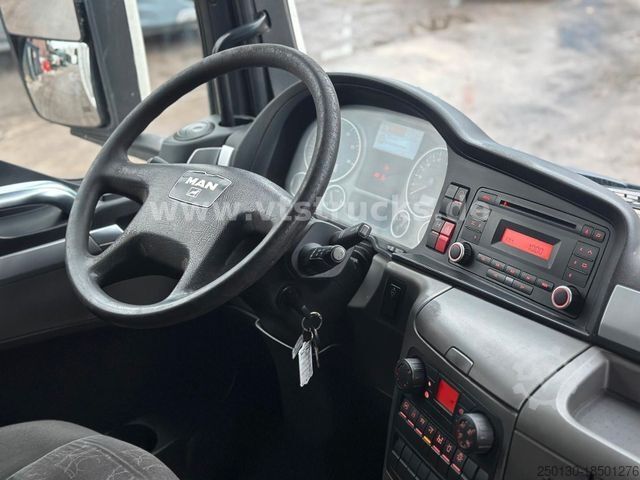 LKW mit Pritsche (offen) MAN TGS 26.320 6x2 Euro4 Pritsche + Terex Ladekran