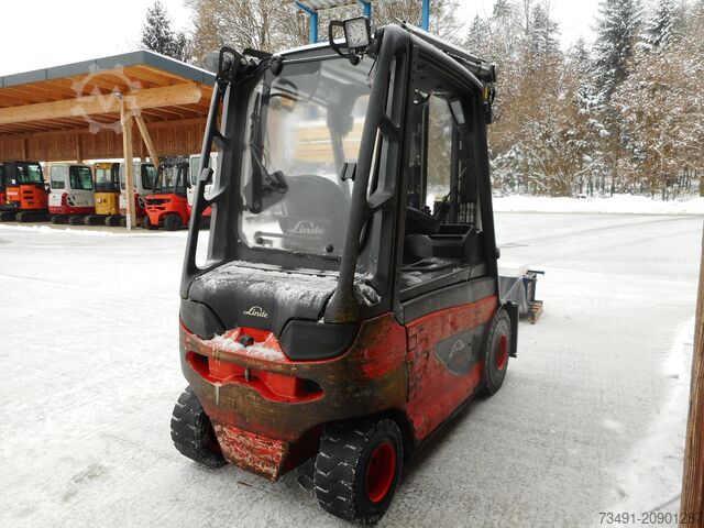 Gabelstapler Linde E25-01 Triplex ( Batt. 2022 )