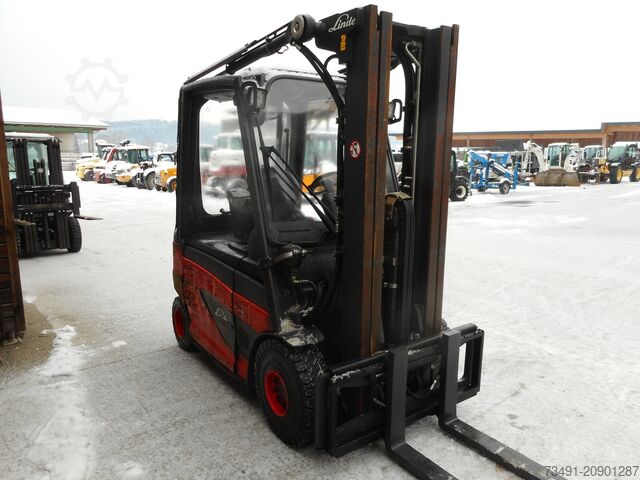Gabelstapler Linde E25-01 Triplex ( Batt. 2022 )
