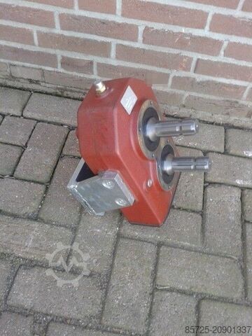 Intermediate shaft  Tandwielkast, omkeerkast