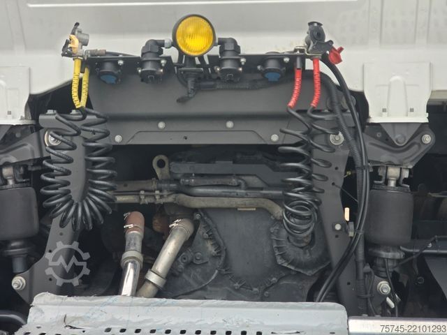 Standard tractor unit IVECO 530 S -WAY* RETARDER * STANDKLIMA * ACC