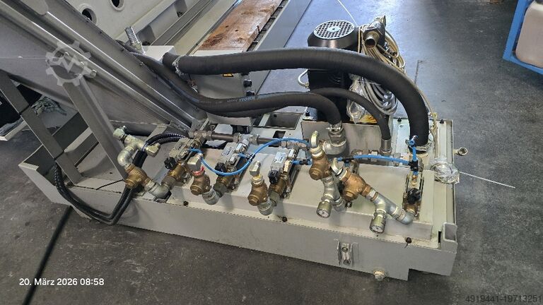 CNC Dreh-Fräszentrum TAKISAWA TM 4000  Y 2