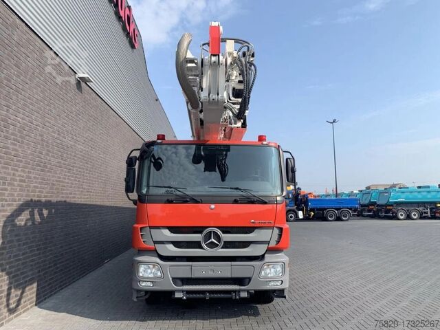 Lifting platform Mercedes-Benz Actros 3332 6X4 XCMG DG53C FIRE FIGTHING PLATFO...