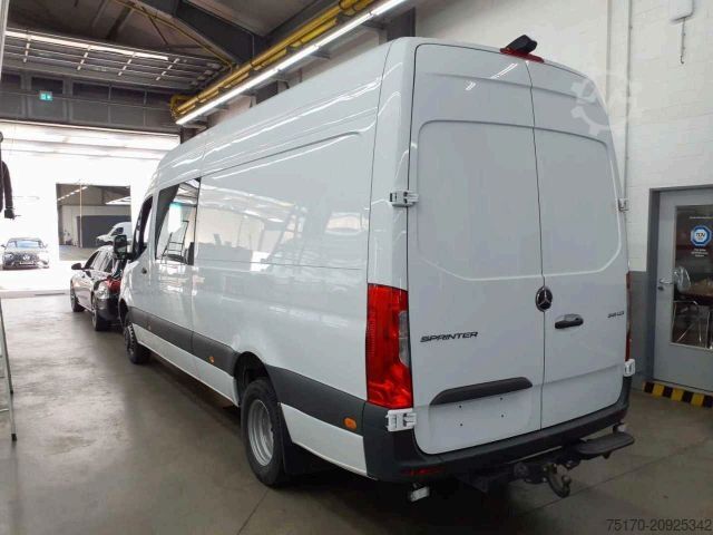 Minibus MERCEDES-BENZ Sprinter 519 CDI DoKa/Mixto Stdheiz AHK3,5to