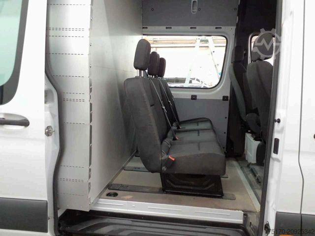 Minibus MERCEDES-BENZ Sprinter 519 CDI DoKa/Mixto Stdheiz AHK3,5to