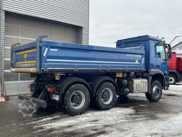 Three-sided tipper truck MERCEDES-BENZ Arocs 2643 K 6x4 3-Achs Kipper Meiller