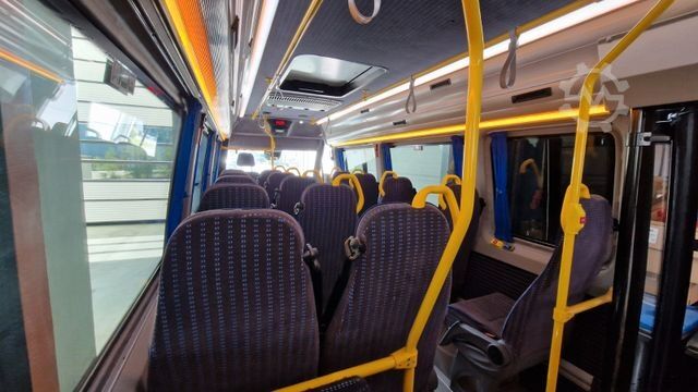 Minibus MERCEDES-BENZ Elektro  Heckniederflur Bestellfahrzeug
