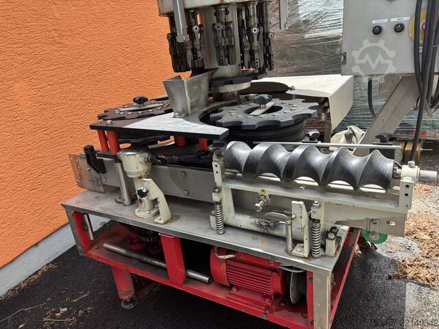 Beverage production machine  10 Kopf