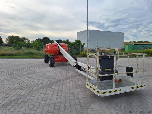 Telescopic boom lift JLG 460SJ