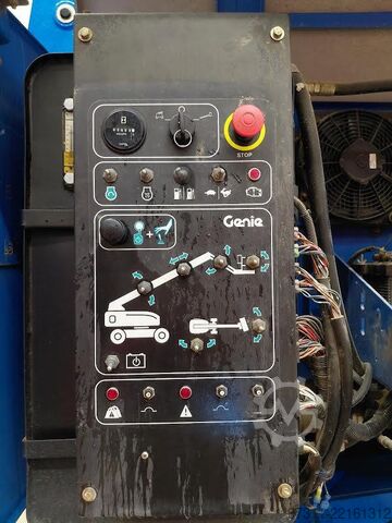 Telescopic boom lift Genie S-65