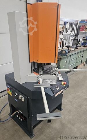 2002 Elumatec ES 710 Elumatec ES 710