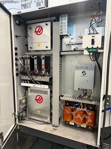 Vertical cnc machining center Haas Mini Mill 2