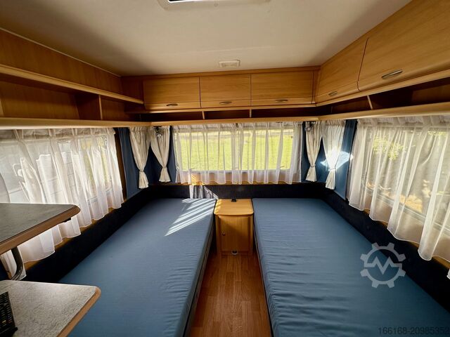 Caravan Dethleffs Camper 470 V