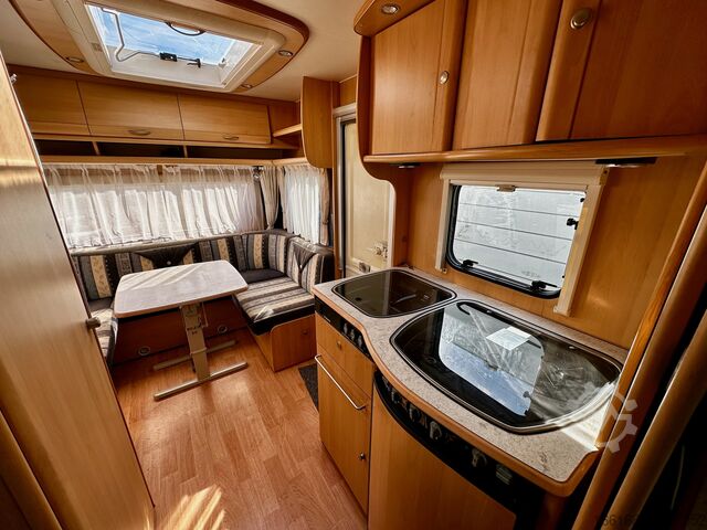 Caravan Dethleffs Camper 470 V
