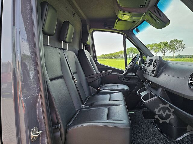 High-roof van MERCEDES-BENZ SPRINTER 317 L4H2 XXL Automaat